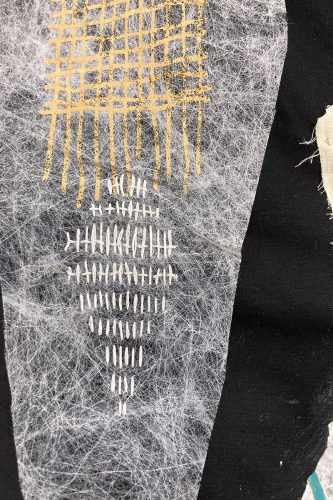 tableau-textile ecouter la mere detail 5 cath cappeau