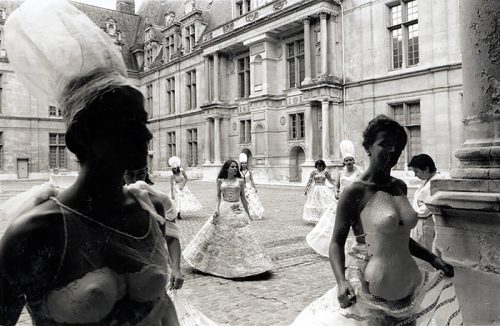 robe-papier-ecritures-3